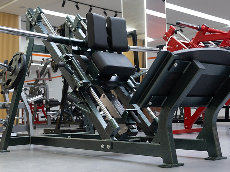 45度角斜蹲训练器